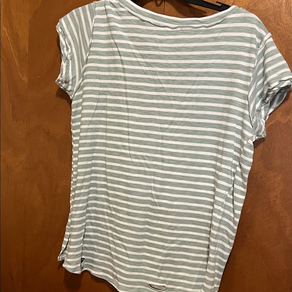 Umgee Gray and White Striped V-Neck Tee - Picture 2 of 3